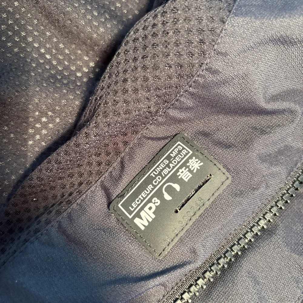 Nike Mens Hooded Rain Jacket Dark Charcoal Purple Full Zip MP3 Pocket Large